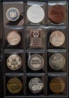 Medaillen Deutschland: Album voll mit 38 Medaillen, überwiegend von der Gesellschaft für internationale Geldgeschichte e.V. Frankfurt am Main (Jahresh...