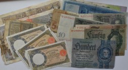 Varia, Sonstiges: BANKNOTEN: Lot 20 Banknoten überwiegend Italien und Drittes Reich. Teils sehr stark beschädigt. Dabei 50 Lire 1942 oder 100 Reichsma...