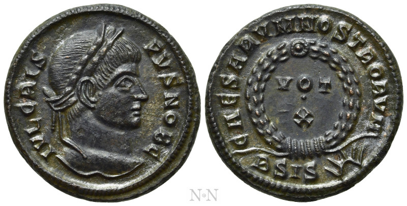 CRISPUS (Caesar, 316-326). Follis. Siscia. 

Obv: IVL CRISPVS NOB C. 
Laureat...