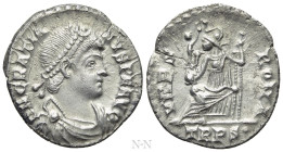 GRATIAN (367-383). Siliqua. Treveri