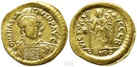 ANASTASIUS I (491-518). GOLD Solidus. Constantinople