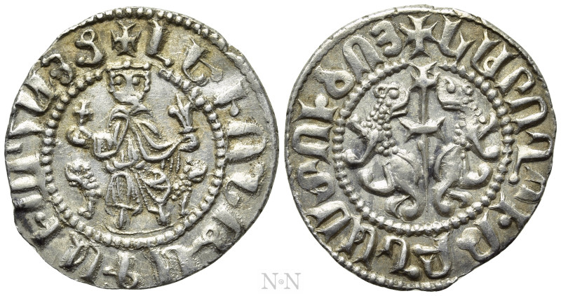 ARMENIA. Levon I (1198-1219). Tram. 

Obv: Crowned figure of Levon seated on t...