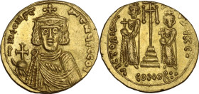 Constantine IV Pogonatus (668-685). AV Solidus. Class IV. Syracuse mint. Struck 668-673. Obv. d N CONSτ-ANτςЧ PP. Bust facing, beardless, wearing crow...