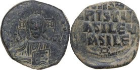 Basil II and Constantine VIII (976-1025). Anonymous AE Follis. Obv. Facing bust of Christ. Rev. [+Ih]SY[S] / XRISTY[S] / [B]ASILEY / [B]ASILE. Sear 18...