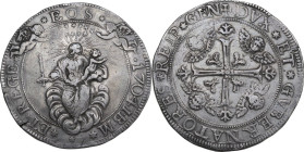 Genova. Dogi Biennali (1528-1797), III fase (1637-1797). Da due scudi 1704, sigle IBM. D/ La Beata Vergine con il Bambino benedicente sulle nubi; sopr...