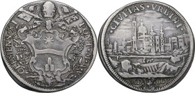 Roma. Clemente XI (1700-1721), Giovanni Francesco Albani. Mezza piastra 1705 A. V. D/ Stemma Albani sormontato da tiara e chiavi decussate; in basso, ...