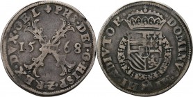 ½ Bourgondische kruisrijksdaalder 1568, Silver, PHILIPS II 1555–1581 Twee gekruiste stokken tussen jaartal, daarboven mt. Gelders kruisje. Kz. gekroon...
