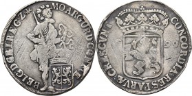 Zilveren dukaat 1699, Silver Type IIIa. Zonder binnencirkels. Ridder met provinciewapen aan lint MO˙ ARG(˙) ORD˙ CONFŒ - BELG˙ D˙ GELR˙E˙ C· Z· ruiter...