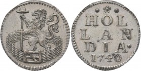 Zilveren duit 1740, Silver Type Ia. · ❀ · / HOL / LAN / DIA· / jaartal. Kz. klimmende leeuw met speer en vrijheidshoed in Hollandse tuin. Gladde rand....