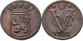 PROVINCIALE MUNTEN - Duit 1732, Copper, Holland Gekroond provinciewapen. Kz. · ✿ · / VOC / jaartal.Scho. 82 Prachtig