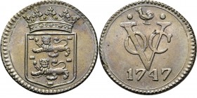 PROVINCIALE MUNTEN - Zilveren duit 1747, Silver, West–Friesland Gekroond gewestelijk wapen. Kz. · haan · / VOC / jaartal. Kabelrand.Scho. –.Niet verme...