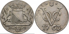 PROVINCIALE MUNTEN - Zilveren duit 1763, Silver, Utrecht Gekroond stadswapen tussen schildhouders. Kz. · stadsschild · / VOC / jaartal. Kabelrand.Scho...