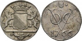 PROVINCIALE MUNTEN - Zilveren duit 1766, Silver, Utrecht Gekroond stadswapen tussen schildhouders. Kz. · stadsschild · / VOC / jaartal. Kabelrand.Scho...
