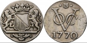 PROVINCIALE MUNTEN - Zilveren duit 1770, Silver, Utrecht Gekroond stadswapen tussen schildhouders. Kz. · stadsschild · / VOC / jaartal. Kabelrand.Scho...