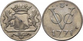 PROVINCIALE MUNTEN - Zilveren duit 1771, Silver, Utrecht Gekroond stadswapen tussen schildhouders. Kz. · stadsschild · / VOC / jaartal. Kabelrand.Scho...