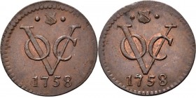 PROVINCIALE MUNTEN - ½ Duit 1758, Copper, Utrecht Aan beide zijden: · stadsschild · / VOC / jaartal.Scho. 393 R Prachtig +