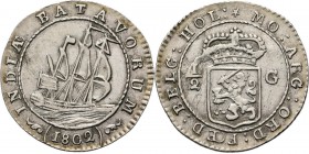 BATAAFSE REPUBLIEK 1799–1806 - ½ Scheepjesgulden 1802, Silver, Munten te Enkhuizen geslagen Driemaster, daaronder jaartal tussen versiering INDIÆ – BA...