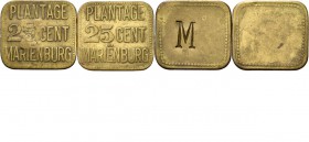 ONDERNEMINGSGELD / Plantation tokens - 25 Cent (2) z.j. (1880–1890), PLANTAGE MARIËNBURG, SURINAME Rechthoekig geelkoperen plaatje. Binnen een parelra...