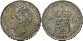 2½ Gulden of rijksdaalder 1932 Hoofd naar links. Mt. mercuriusstaf. TYPE IV a (1929–1933). ‘Ouder hoofd’ door J. C. Wienecke. Mmt. zeepaard.Sch. 787a....