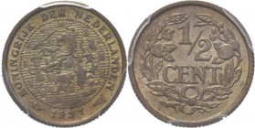 ½ Cent 1937 TYPE III b (1934–1940). Mmt. druiventros.Sch. 1019., Copper PCGS MS 64BN Vrijwel FDC