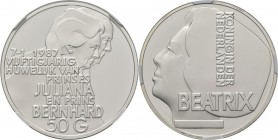 Ontwerp 50 Gulden 1987 50 jaar huwelijk Juliana & Bernhard. Hoofd koningin Beatrix naar links. Kz. gezamenlijke portretten van Juliana en Bernhard naa...