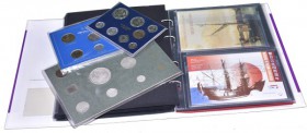 Lot Beatrix Klein album gevuld met commerciële promotiesets, o.a. 2x Eru 1988, Akerendam II 2001 etc..