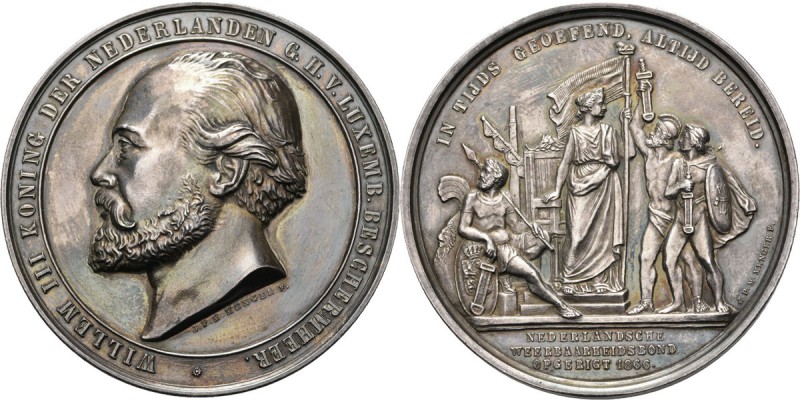 HISTORIEPENNIGEN - HISTORICAL MEDALS - NEDERLANDSCHE WEERBAARHEIDSBOND OPGERICHT...