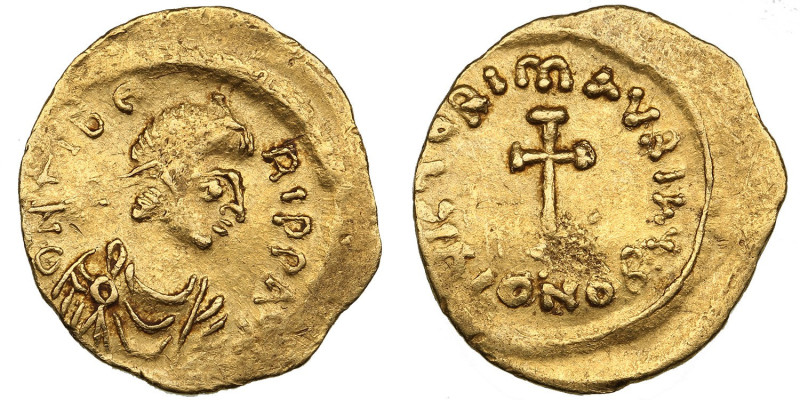 Byzantine Empire (Constantinople) AV Tremissis - Maurice Tiberius (AD 582-602)
1...
