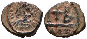 Justinian I, 527-565. 12 Nummi AE 14mm, 2,36g