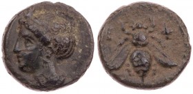 IONIEN EPHESOS
 AE-Chalkus 375-325 v. Chr. Vs.: weiblicher Kopf (Artemis?) mit Stephane n. l., Rs.: Biene BMC 68; SNG Cop. 256; SNG v. Aulock 1839. 1...