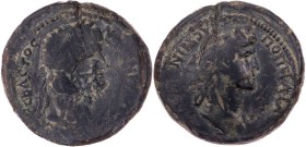LYDIEN THYATEIRA
Nero mit Poppaea, 62/63-65 n. Chr. AE-Tetrachalkon Vs.: Kopf des Nero mit Lorbeerkranz n. r., darauf Gegenstempel X, Rs.: drapierte ...