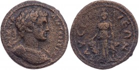 PISIDIEN LYSINIA
Caracalla, 198-211 n. Chr. AE-Diassarion Vs.: gepanzerte Büste mit Lorbeerkranz n. r., Rs.: Kybele steht mit Polos und Szepter zwisc...