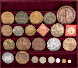 POLEN DANZIG
Stadt Lot Medaillen aus unedlen Metallen, die meisten mit Bezug zu Danzig, überwiegend aus dem 20. Jahrhundert, darunter: 2 einseitige B...