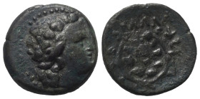 Moesia Inferior. Kallatis.

 Bronze. 3. - 2. Jhdt. v. Chr.
Vs: Kopf des Dionysos mit Efeukranz rechts.
Rs: Efeukranz, im Feld rechts Thyrsos.

2...