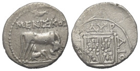 Illyrien. Dyrrhachion.

 Drachme (Silber). Ca. 275 - 48 v. Chr.
Vs: Kuh mit Kalb nach rechts stehend, darüber Adler über Magistratsname: Meniskos....