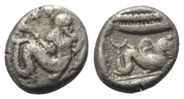 Phönikien. Arados.

 1/3 Schekel oder Tetrobol (Silber). Ca. 400 - 380 v. Chr.
Vs: Meeresgottheit (Ba'al-Arwad) rechts, in jeder Hand einen Delfin ...