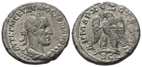 Seleukis und Pierien. Antiochia am Orontes. Traianus Decius (249 - 251 n. Chr.).

 Tetradrachme (Billon).
Vs: Büste in Rückansicht mit Lorbeerkranz...