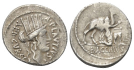 P. Plautius Hypsaeus.

 Denar (Silber). 55 v. Chr. Rom.
Vs: A PLAVTIVS AED CVR S C. Kopf der Cybele rechts.
Rs: IVDAEVS, im Abschnitt: BACCHIVS. M...