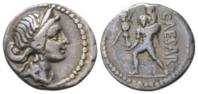 C. Iulius Caesar.

 Denar (Silber). 47 - 46 v. Chr. Münzstätte in Nordafrika.
Vs: Kopf der Venus mit Diadem rechts.
Rs: CAESAR. Aeneas mit Palladi...