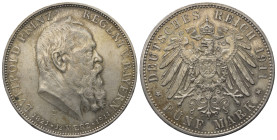 Kaiserreich. Bayern. Prinzregent Luitpold (1886 - 1912).

 5 Mark (Silber). 1911 D. München.
Vs: Kopf rechts.
Rs: Großer Reichsadler.

38 mm. 27...