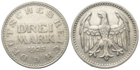 Weimarer Republik.

3 Mark (Silber). 1925 D. München.
Vs: Wertangabe und Jahreszahl.
Rs: Reichsadler.

30 mm. 15,02 g.

Jaeger 311.
Sehr schö...
