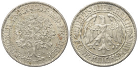 Weimarer Republik.

 5 Reichsmark (Silber). 1931 F. Stuttgart.
Vs: Eiche zwischen Jahreszahl.
Rs: Reichsadler.

36 mm. 25,09 g. 

Jaeger 331....