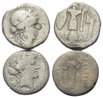 Römische Münzen - Lots. Republik.


Lot (2 Stück, Silber): Denare aus dem 1. Jhdt. v. Chr.

Sehr schön.

Verkauft wie besehen, keine Rückgabe /...