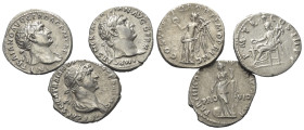 Römische Münzen - Lots. Kaiserzeit.


Lot (3 Stück, Silber): Denare des Traianus (98 - 117 n. Chr.).

Sehr schön.

Verkauft wie besehen, keine ...