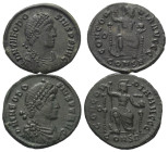 Römische Münzen - Lots. Kaiserzeit.


Lot (2 Stück, Bronze): Follis des Theodosius I. (379 - 395 n. Chr.).

Fast vorzüglich / vorzüglich.

Verk...