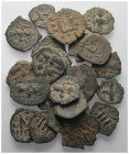 Byzantinische Münzen - Lots.


Verschiedene Herrscher.

Lot (25 Stück, Bronze): ca. 7. Jhdt. n. Chr.

Sehr schön - fast sehr schön.

Verkauft...