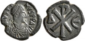 Justin I, 518-527. Pentanummium (Bronze, 13 mm, 2.19 g, 7 h), Constantinopolis. D N IVSTINVS P P AVI Diademed, draped and cuirassed bust of Justin I t...