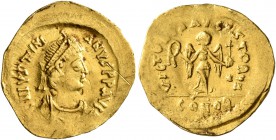 Justinian I, 527-565. Tremissis (Gold, 16 mm, 1.49 g, 7 h), Constantinopolis. D N IVSTINIANVS P P AVG Diademed, draped and cuirassed bust of Justinian...