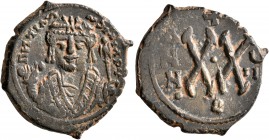 Maurice Tiberius, 582-602. Half Follis (Bronze, 22 mm, 5.31 g, 7 h), Theoupolis (Antiochia), RY 7 = 588/9. Crowned facing bust of Maurice Tiberius, we...