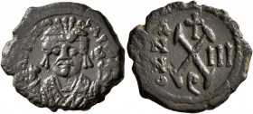 Maurice Tiberius, 582-602. Dekanummium (Bronze, 19 mm, 3.06 g, 6 h), Theoupolis (Antiochia), RY 3 = 584/5. Crowned facing bust of Maurice Tiberius, we...